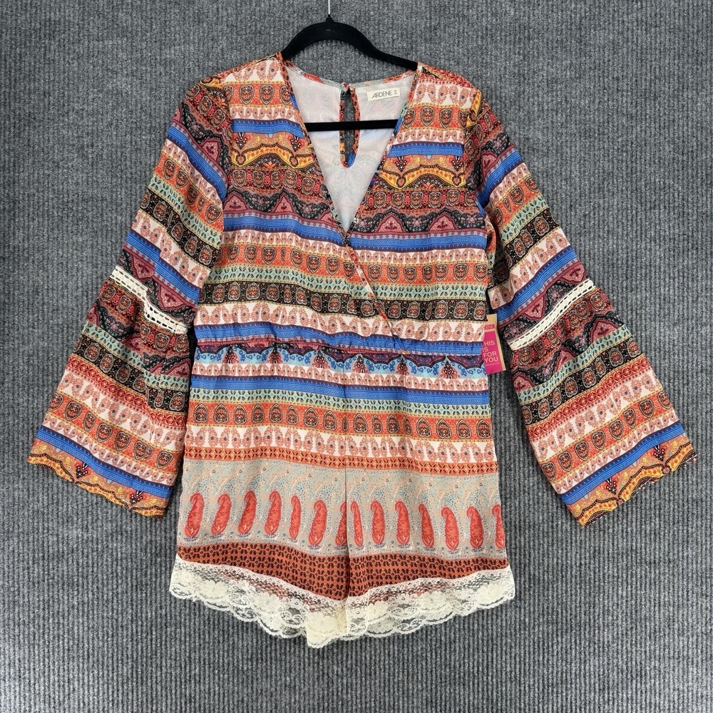 Ardene boho bell sleeve romper paisley festival lace trim V neck NWT medium